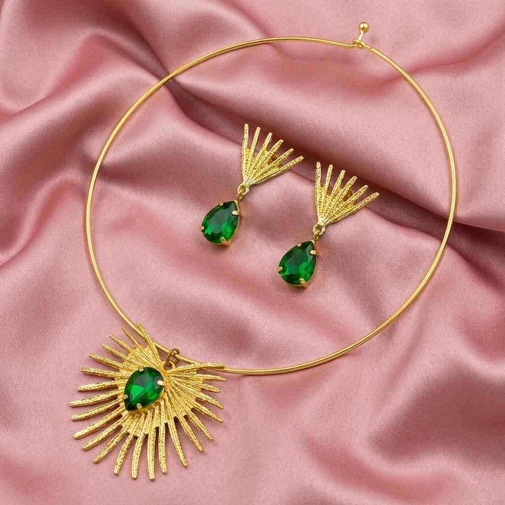 Golden Aura Necklace & Earring Set – Jewellery
