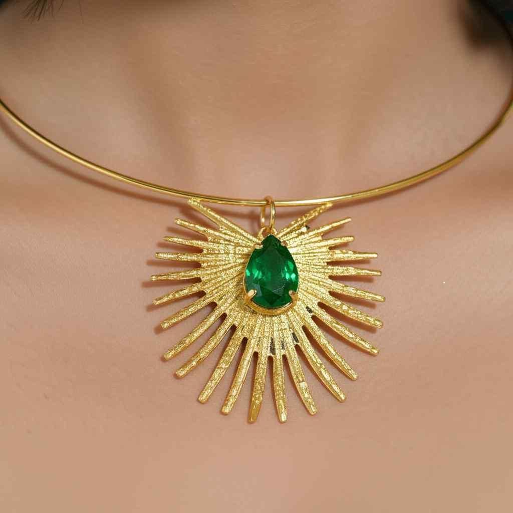 Golden Aura Necklace & Earring Set – Jewellery