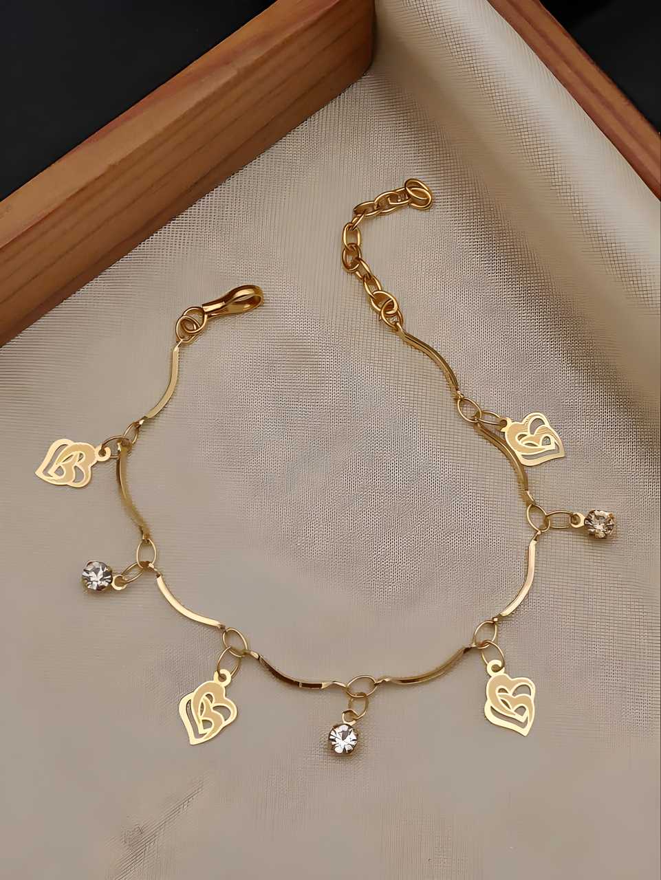 Charm Accent Gold-Tone Bracelet – Minimalist Jewelry for Women | AlinKriti hz4es6-6w