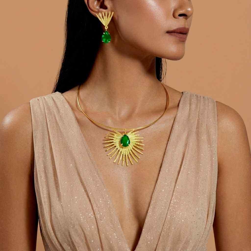 Golden Aura Necklace & Earring Set – Jewellery