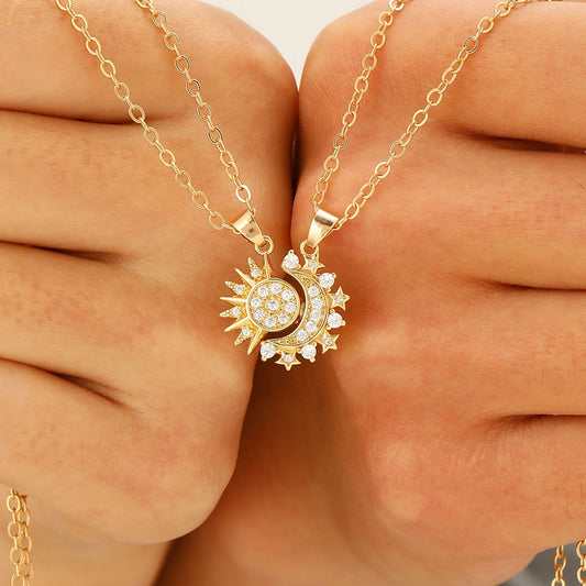 Magnetic Couple Necklace – Sun & Moon Pendant | Romantic Clavicle Chains | AlinKriti hz4es6-6w