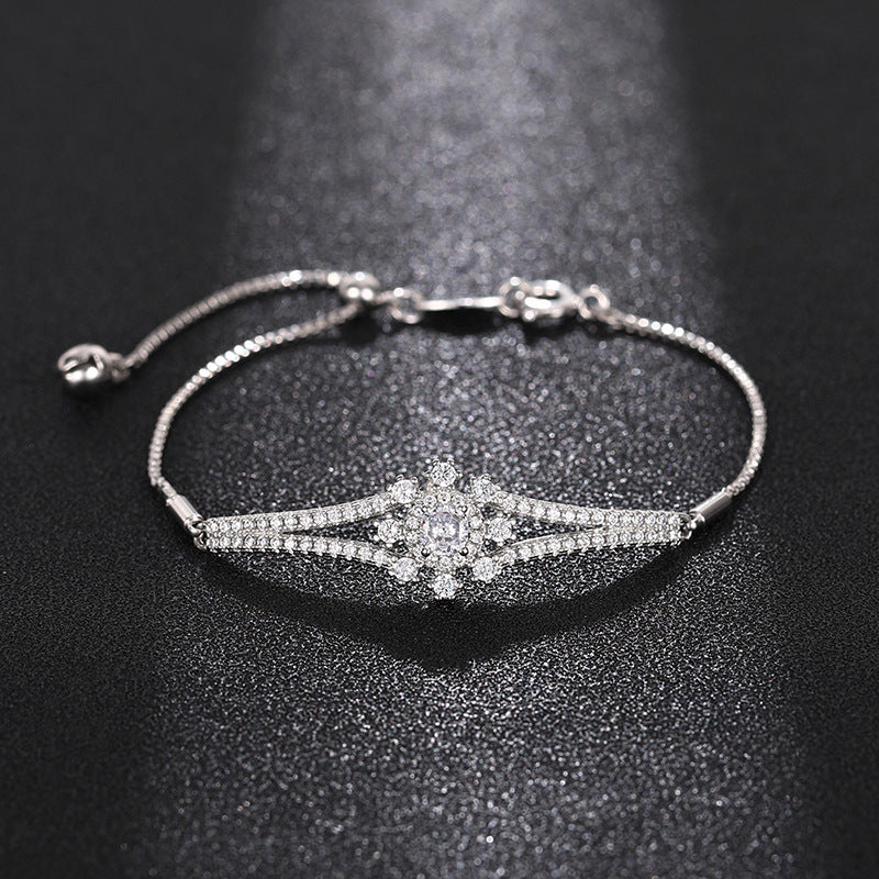 Gentle Romantic Snowflake Bracelet for Women